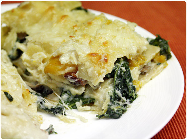 White Vegetable Lasagna
 Ve able Lasagna with White Sauce