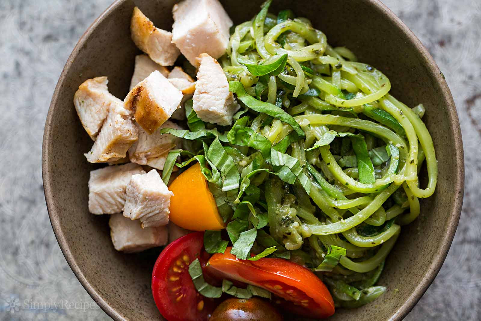 Zucchini Noodles Recipe With Chicken
 Zucchini Noodle Chicken Pesto Bowl Recipe