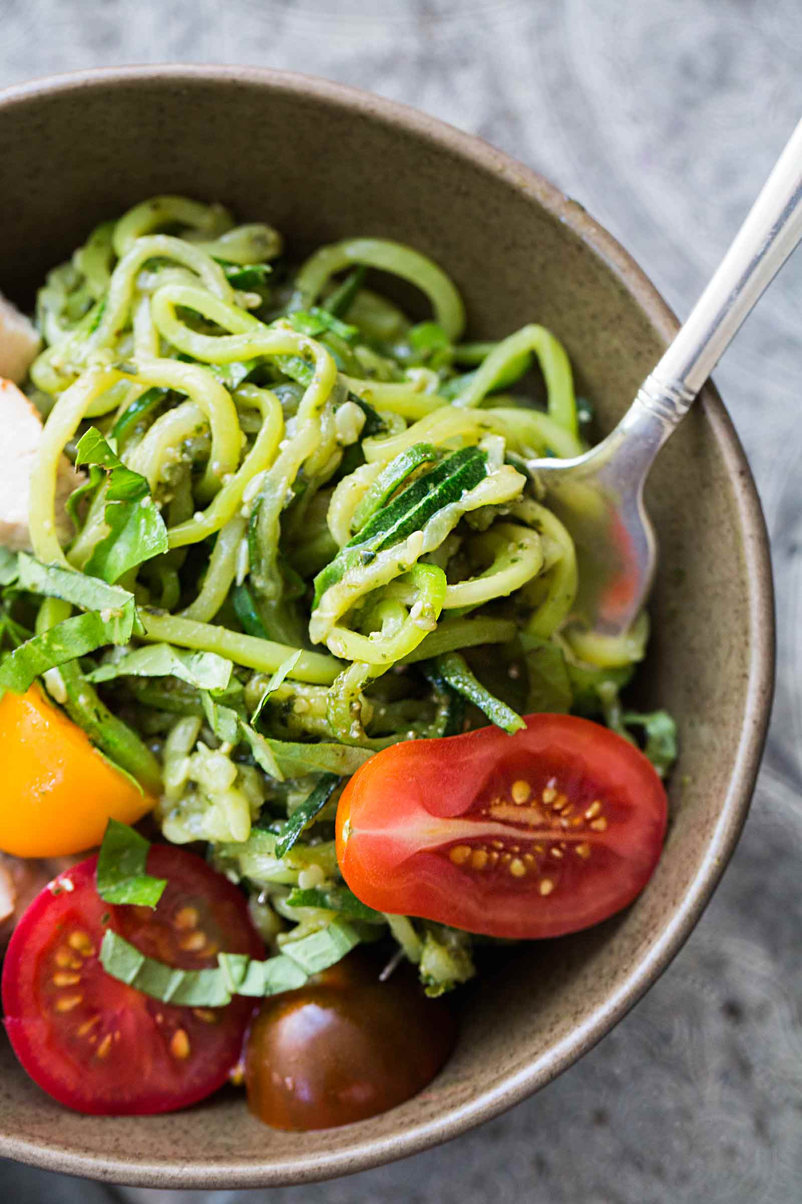 Zucchini Noodles Recipe With Chicken
 Zucchini Noodle Chicken Pesto Bowl Recipe