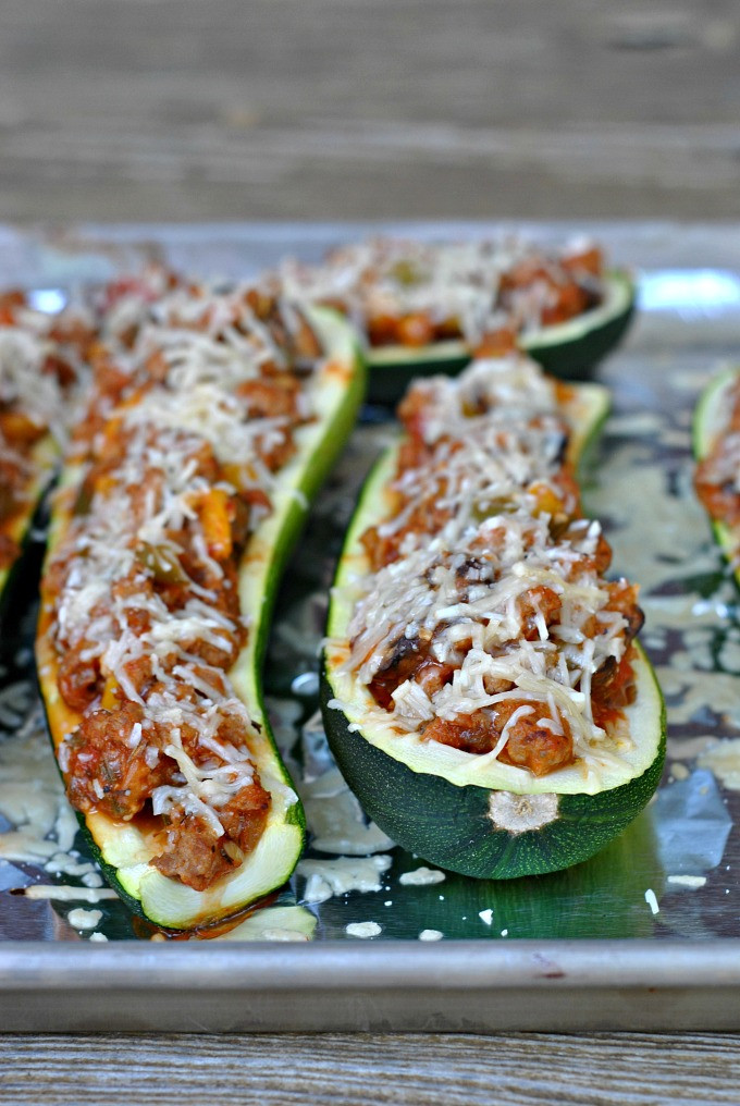 Zucchini Pizza Boats
 Zucchini Pizza Boats