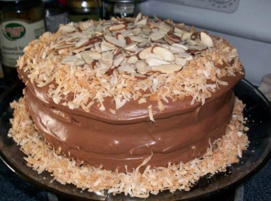 Zumbo'S Just Desserts Recipes
 Diane s Almond Joy Cake Recipe 4