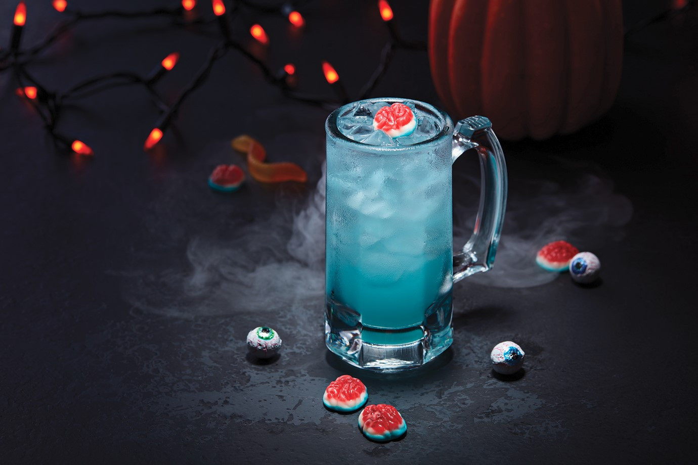 Applebees Halloween Drinks
 Applebee s $2 Samuel Adams OctoberFest Month