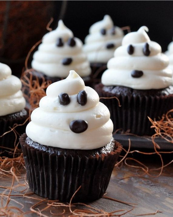Best Halloween Cupcakes
 17 Best ideas about Halloween Cupcakes on Pinterest