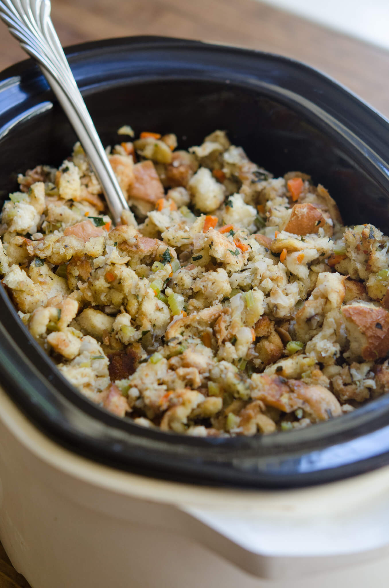 Bread Dressing For Thanksgiving
 Traditional Bread Stuffing Crock Pot Method