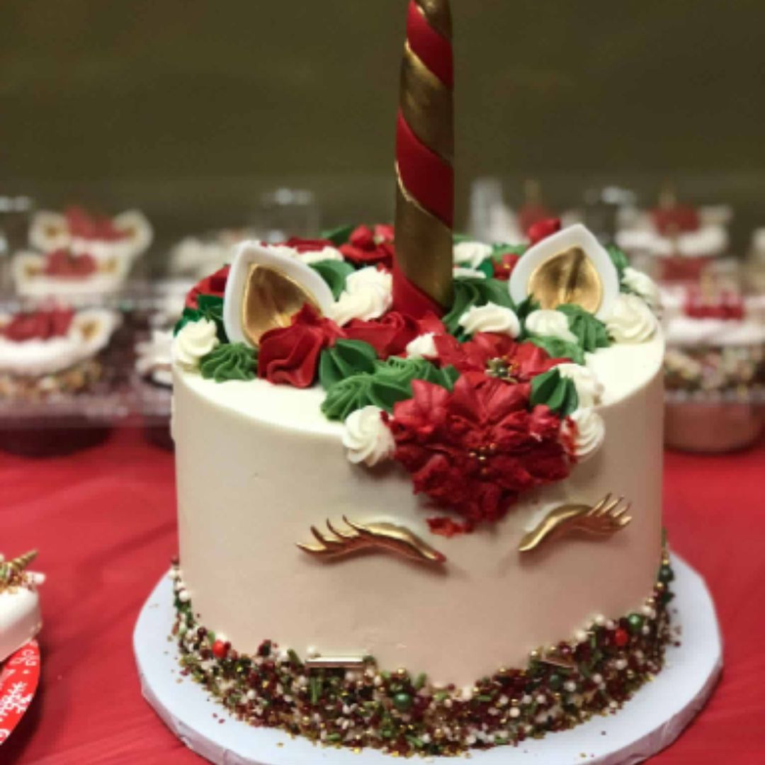 Buttercream Christmas Cakes
 Christmas Unicorns buttercream cake