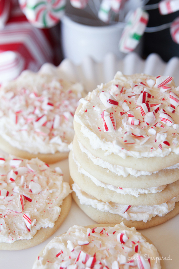 Candy Cane Christmas Cookies
 22 Candy Cane Winter Wedding Desserts