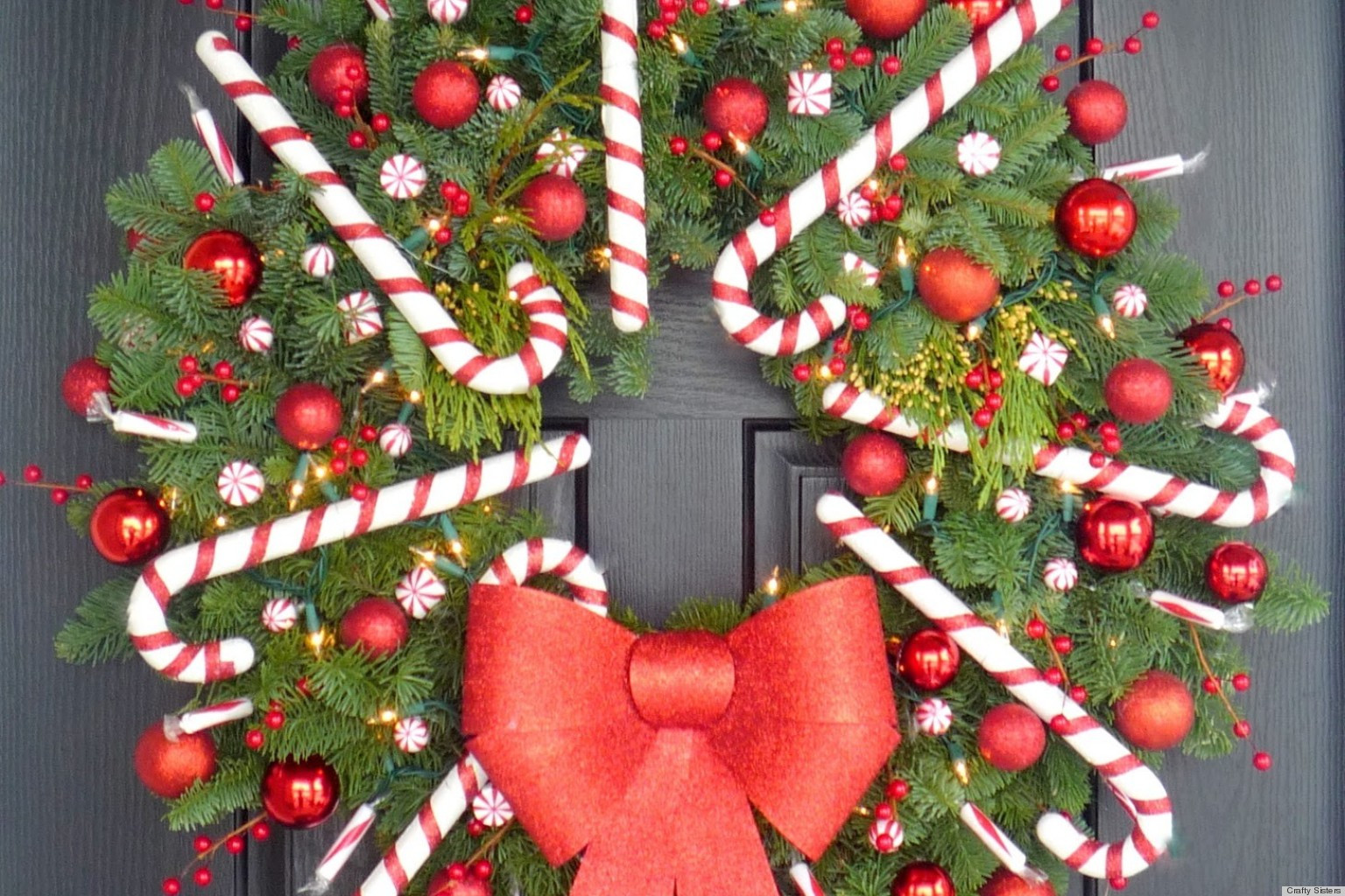Candy Cane Christmas
 Christmas Craft Idea A Candy Cane Wreath That ll Make