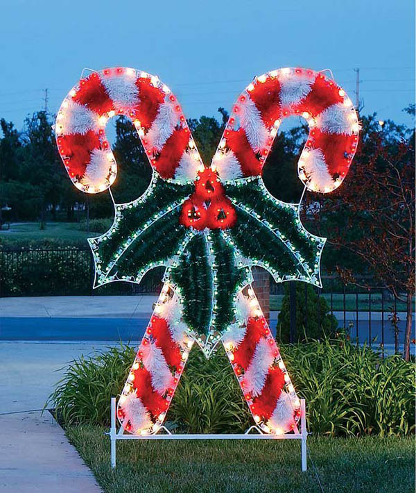 Candy Cane Outdoor Christmas Decorations
 30 Breathtaking Christmas Yard Decorating Ideas and
