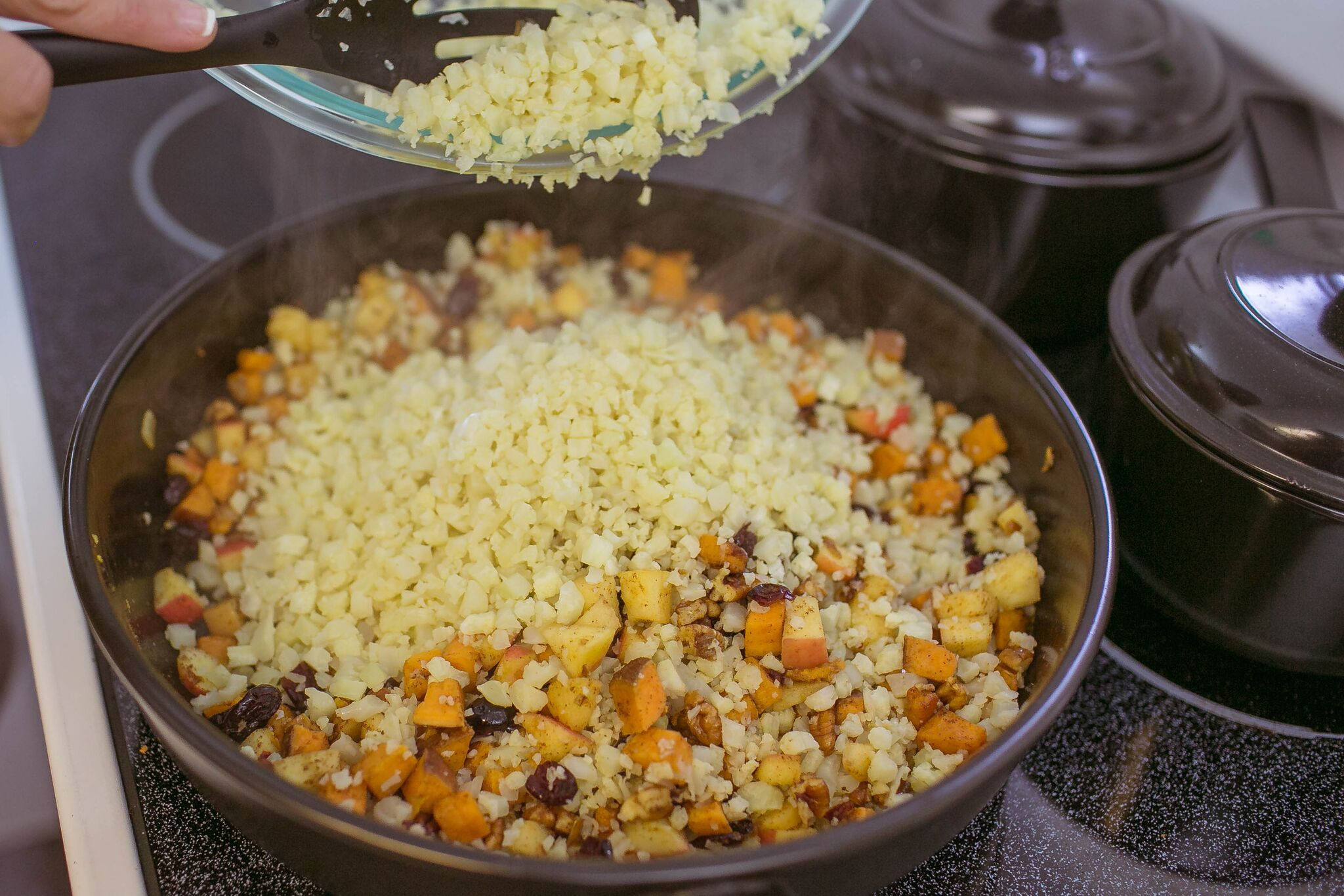 Cauliflower Thanksgiving Side Dishes
 Cauliflower and Pecan Stuffing