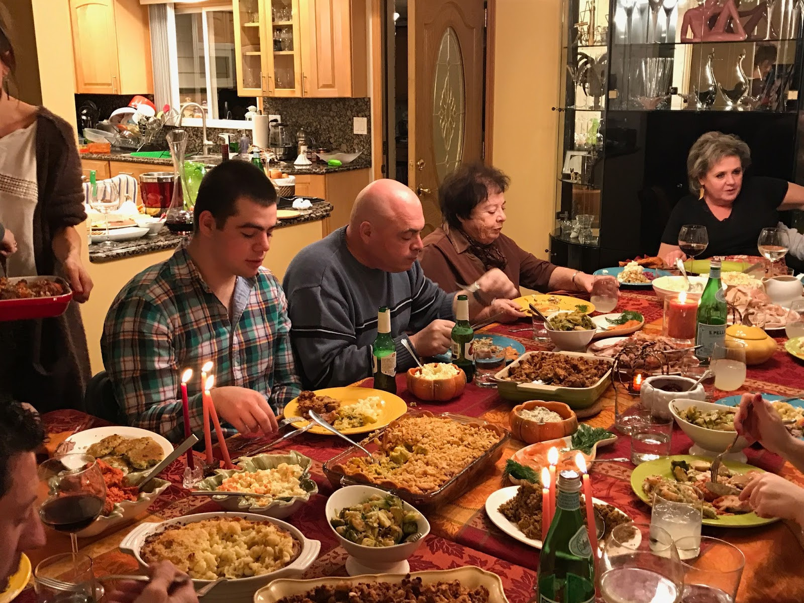Chicago Thanksgiving Dinners
 Arthur Holmer Chicago November 2016