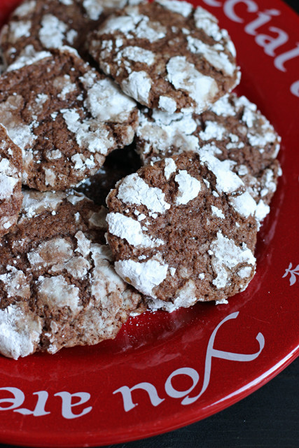 Chocolate Christmas Cookies With Powdered Sugar
 Chocolate Mint Snow Top Cookies