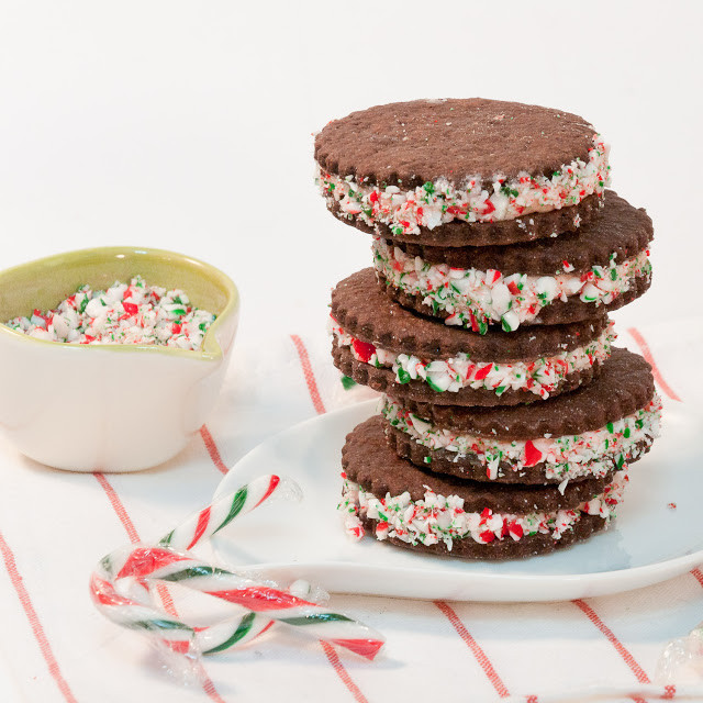 Chocolate Mint Christmas Cookies
 25 more Christmas cookie exchange recipes