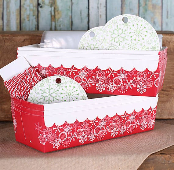 Christmas Baking Pans
 Christmas Loaf Pan Kit with Snowflake Baking Pans Tags