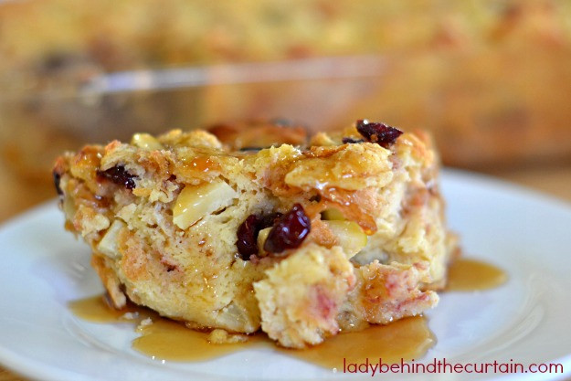 Christmas Bread Pudding
 Christmas Bread Pudding