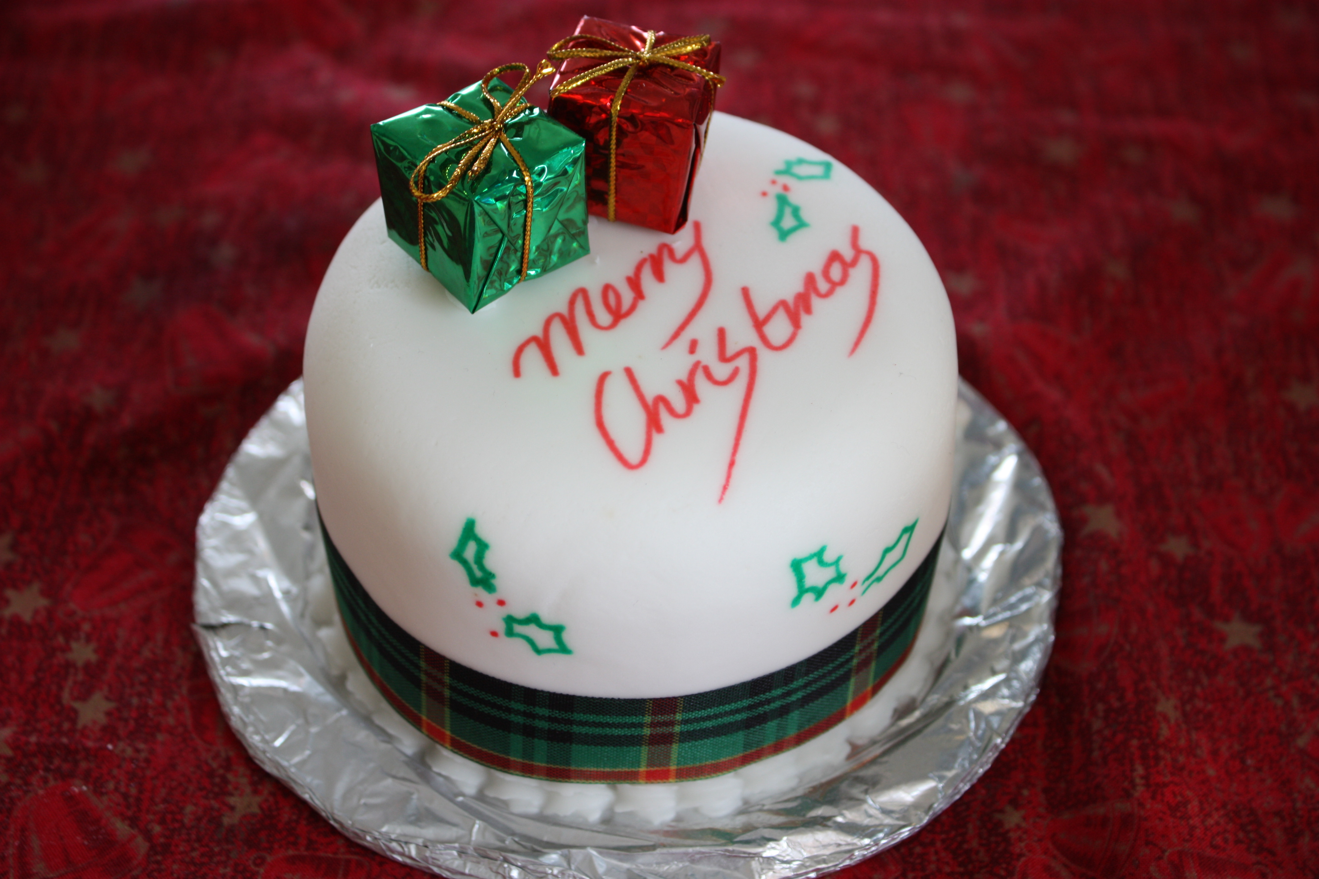 Christmas Cakes Images
 File Christmas cake Boxing Day 2008