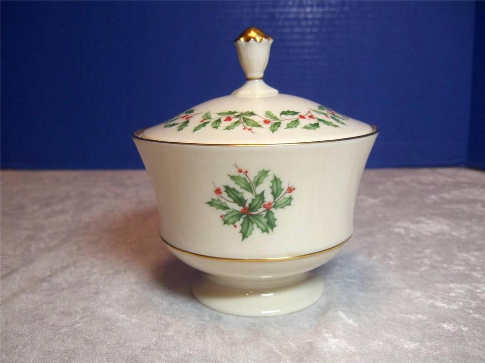 Christmas Candy Dish With Lid
 Lenox Holiday Dimension Footed Candy Dish with Lid 24K