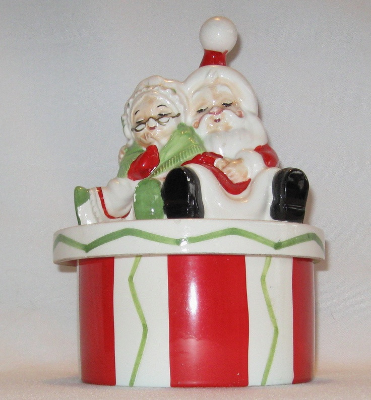 Christmas Candy Dishes
 56 best Christmas candy dish images on Pinterest