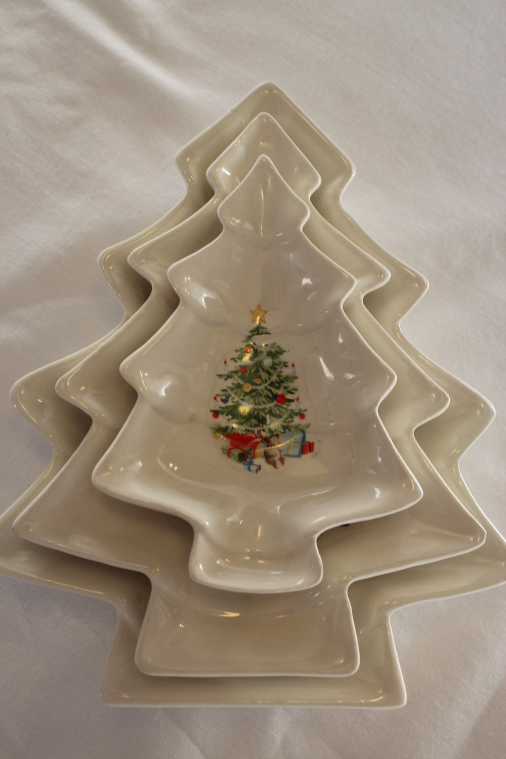 Christmas Candy Dishes
 Vintage Christmas Candy Dishes
