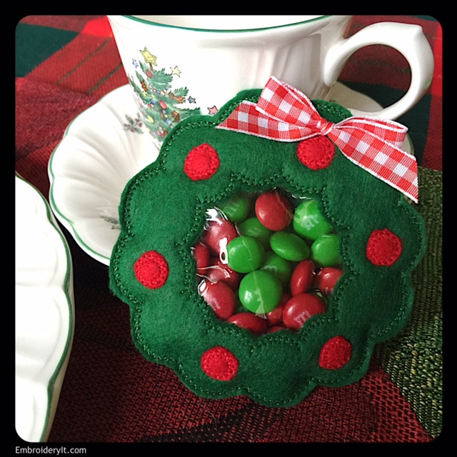 Christmas Candy Holders
 Machine Embroidered Christmas Candy Holder Set Embroidery It