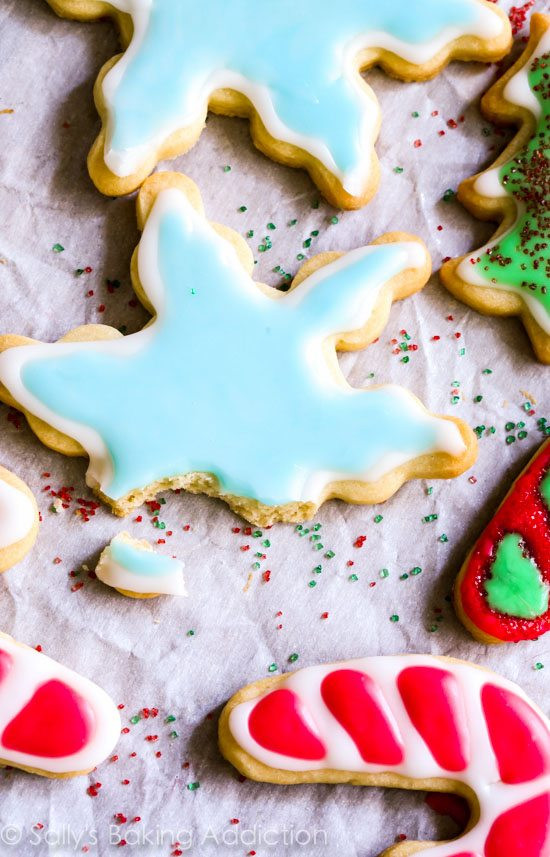 Christmas Cookies Frosting Recipes
 Christmas Sugar Cookies with Easy Icing