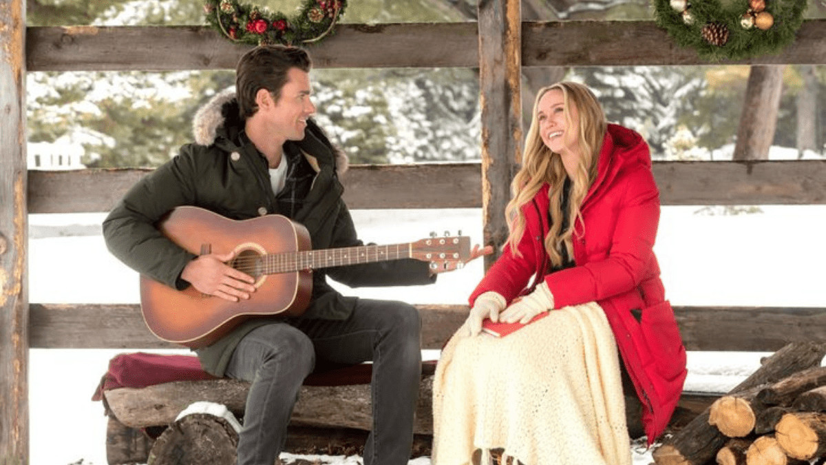 Christmas Cookies Hallmark Movie 2019
 Hallmark Will Air 40 New Christmas Movies In 2019 Simplemost