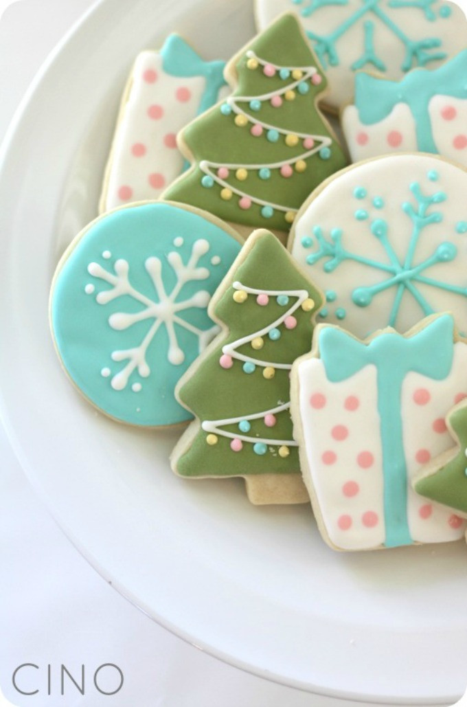 Christmas Cookies With Royal Icing
 7 Christmas Sugar Cookies