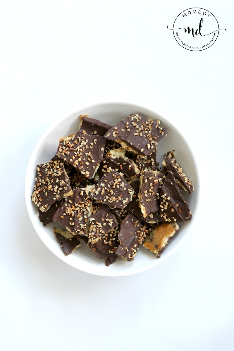 Christmas Crack Recipe With Ritz Crackers
 Christmas Crack Ritz Cracker Toffee