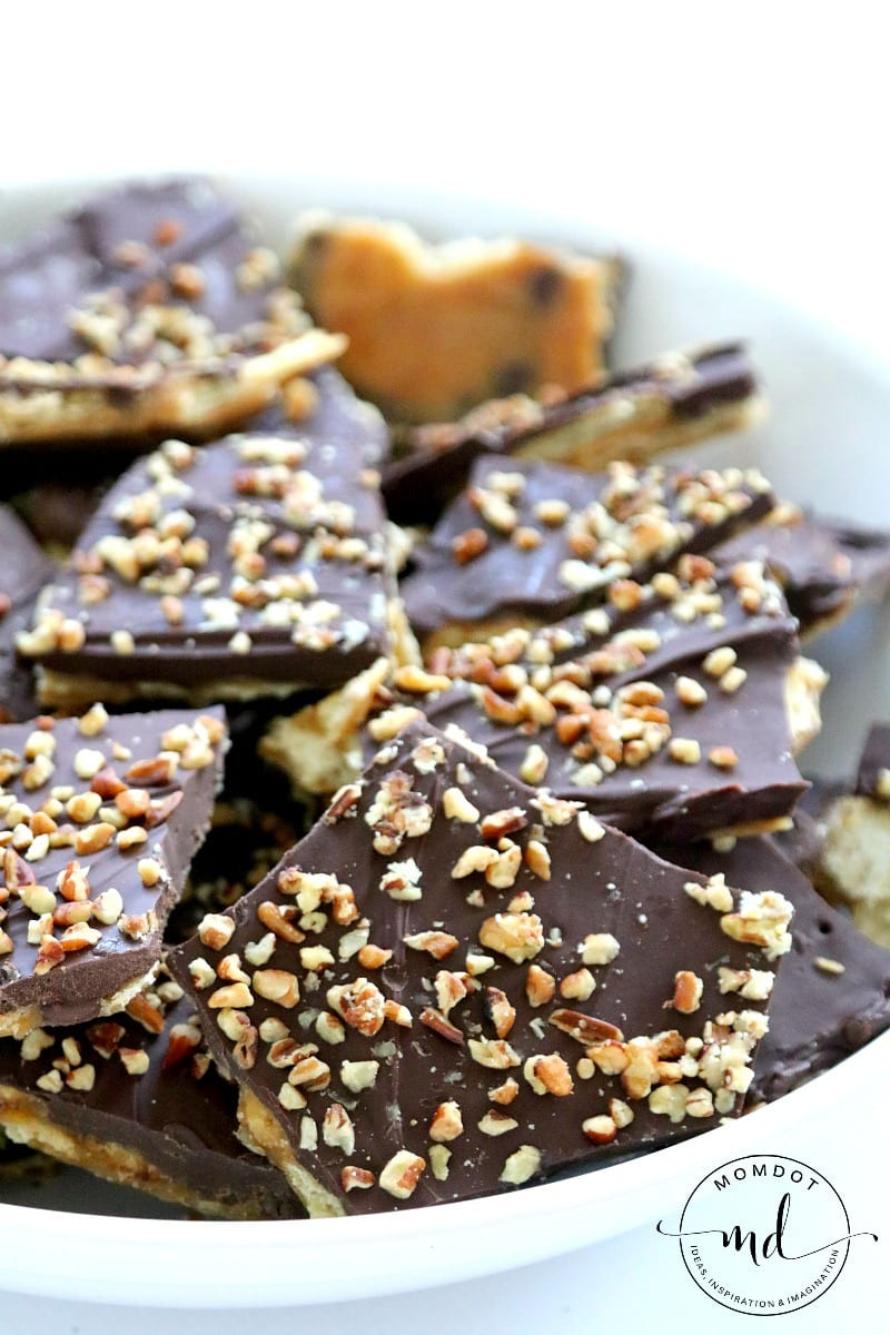 Christmas Crack Recipe With Ritz Crackers
 Christmas Crack Ritz Cracker Toffee