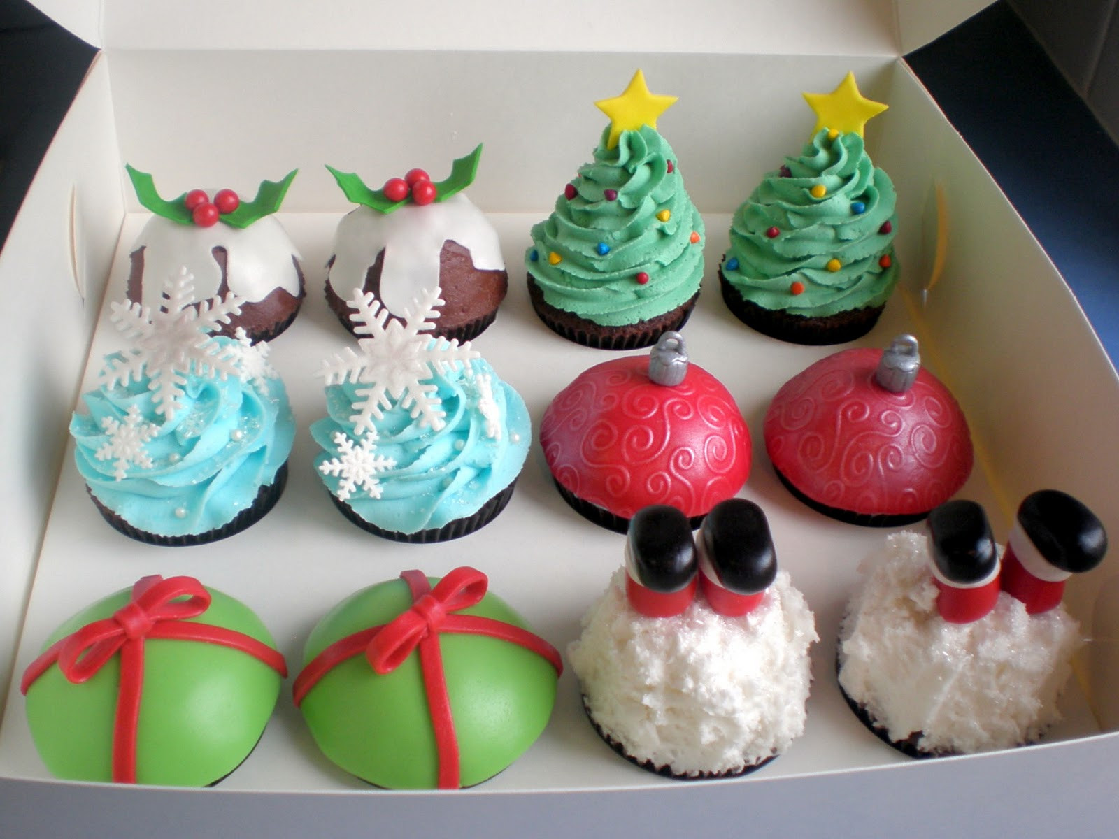 Christmas Cup Cakes
 The Pretty Purveyor Holy Christmas Cupcakes