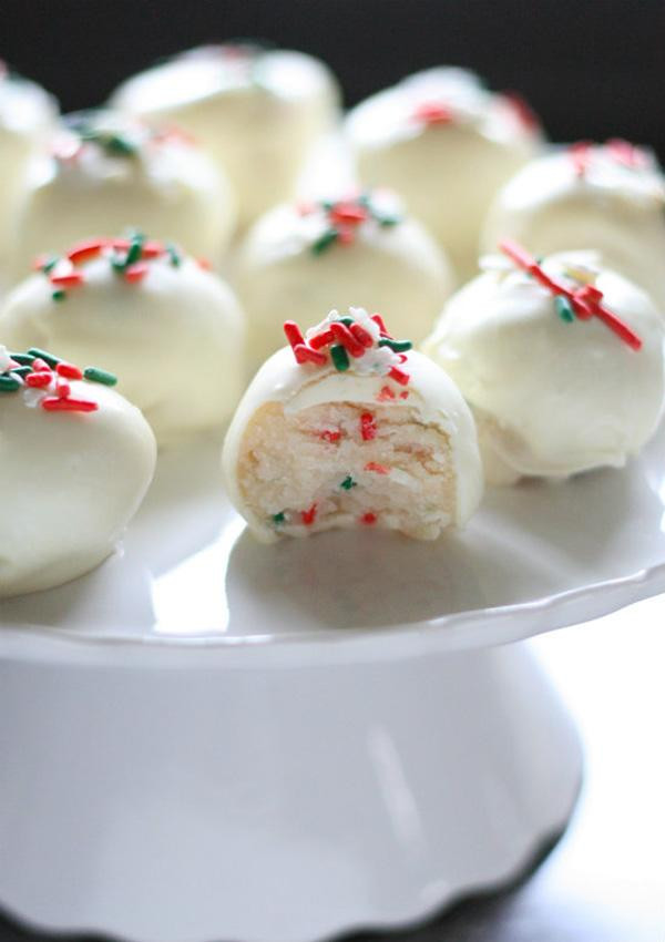 Christmas Desserts To Make
 30 Yummy and Easy Christmas Dessert Recipes Easyday