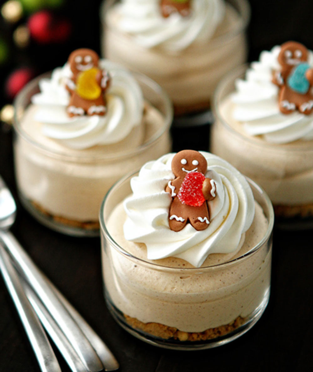 Christmas Desserts To Make
 Gingerbread Oreo No Bake Mini Cheesecakes