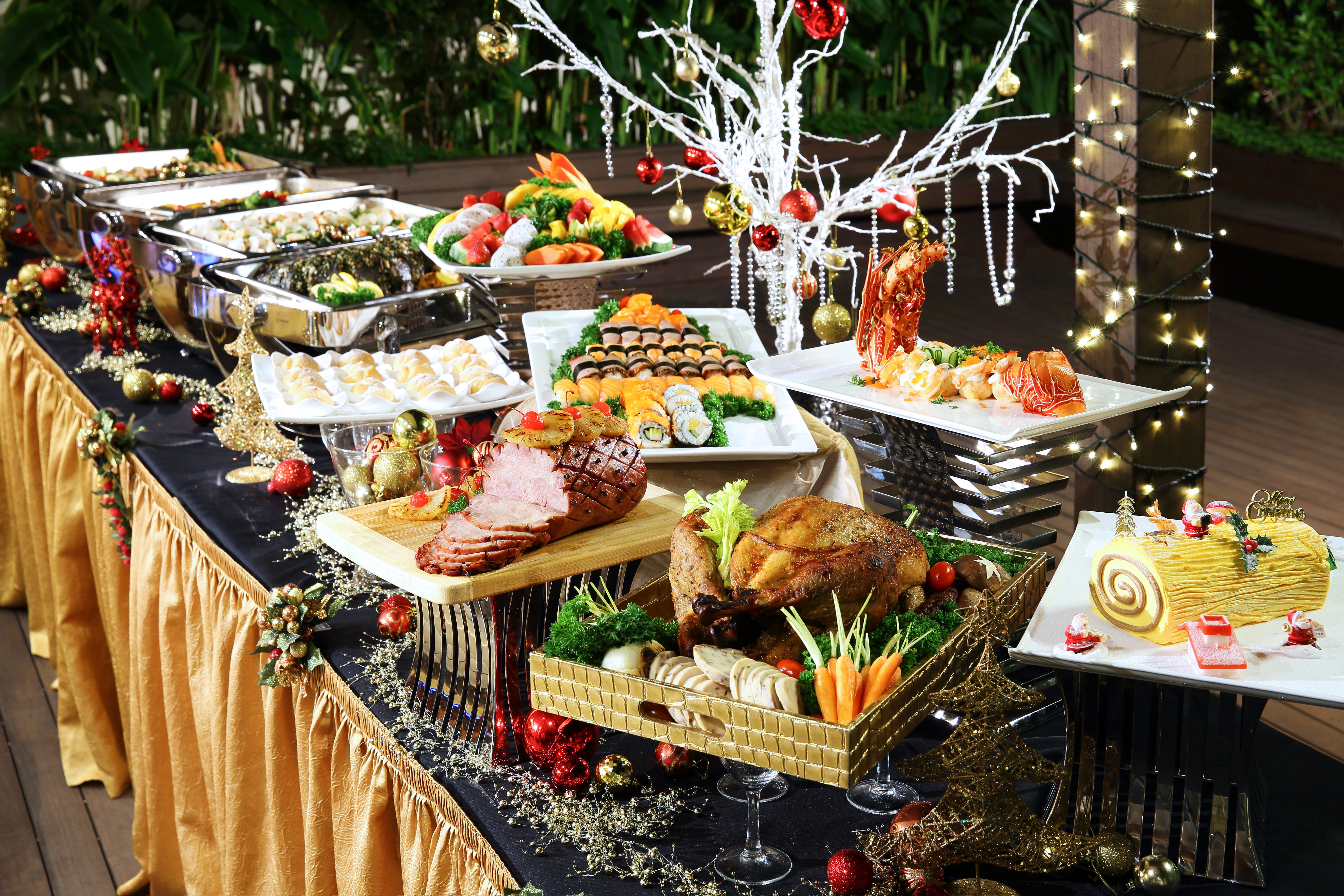 Christmas Dinner Catering
 Fuss free Christmas feasting Weekender Singapore