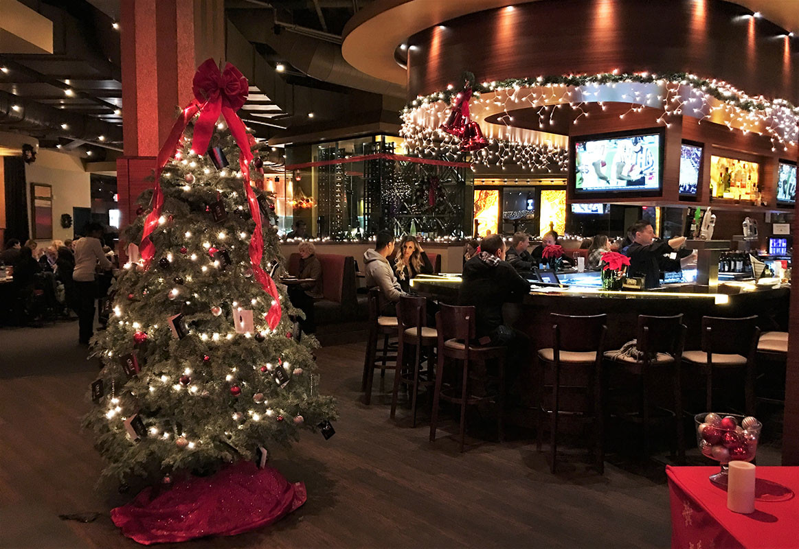 Christmas Dinners In Las Vegas
 CRAVE American Kitchen & Sushi Bar –– Summerlin Vegas