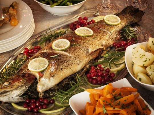 Christmas Eve Fish Dinners
 Where to find Feast of the Seven Fishes Dinners