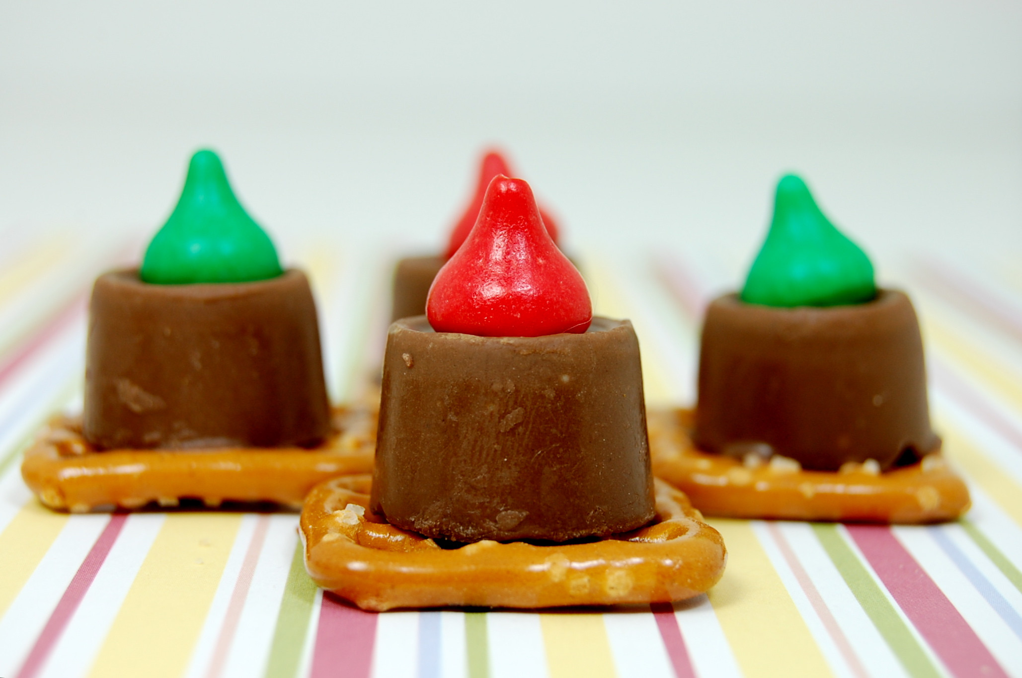 Christmas Finger Desserts
 Dessert Treats for Everyone Finger Food Appetizers