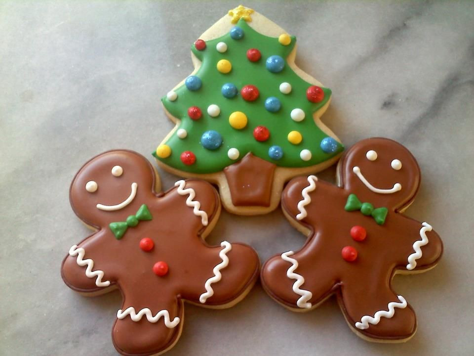 Christmas Ginger Cookies
 sweetTcakeS gingerbread men Cookies