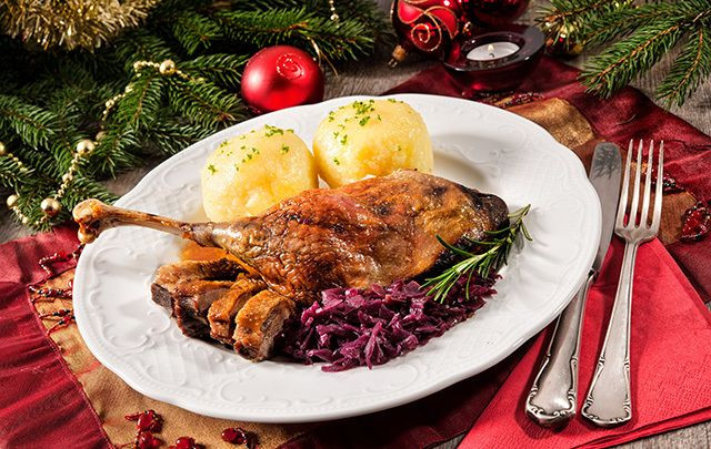 Christmas Goose Recipes
 Sick of turkey Try this Christmas roast goose recipe