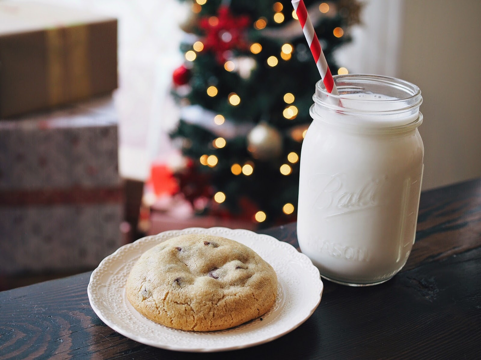 Christmas Milk And Cookies
 The Best Christmas Cookies In Los Angeles