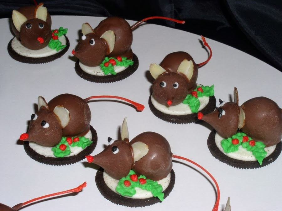 Christmas Mouse Cookies
 Edge of Insanity 4 Fun Christmas Treats