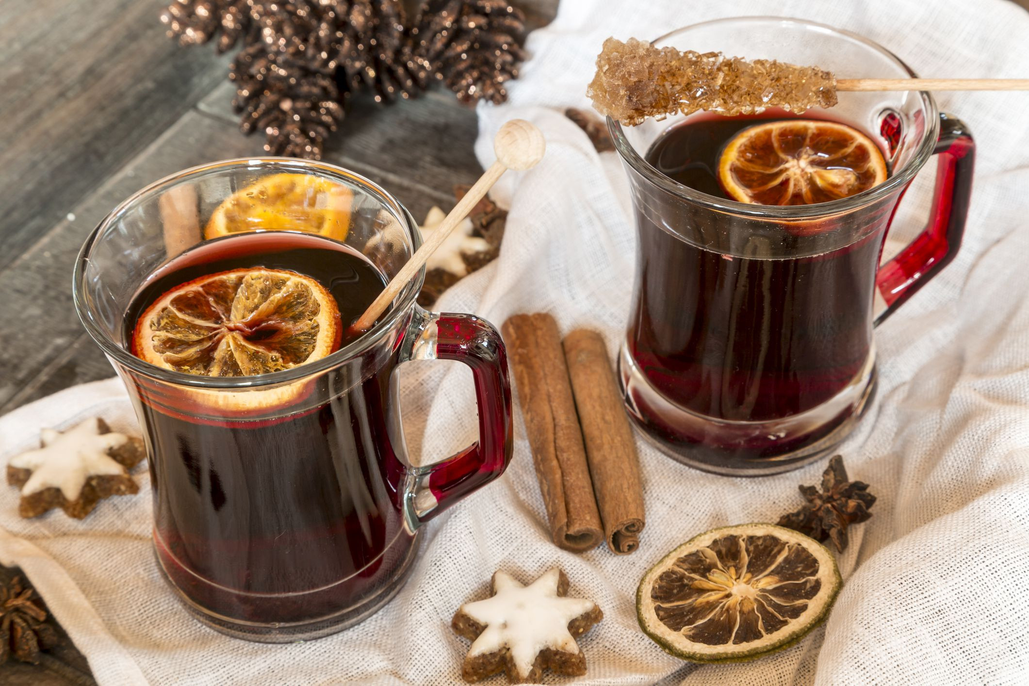 Christmas Mulled Wine
 Bischopswijn Dutch Mulled Wine Recipe