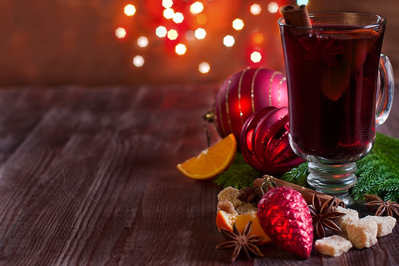 Christmas Mulled Wine
 s Christmas Mulled wine Food Balls Drinks