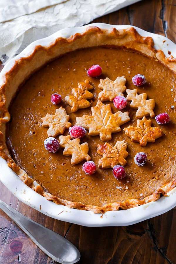 Christmas Pumpkin Pie
 The Great Pumpkin Pie Recipe Sallys Baking Addiction