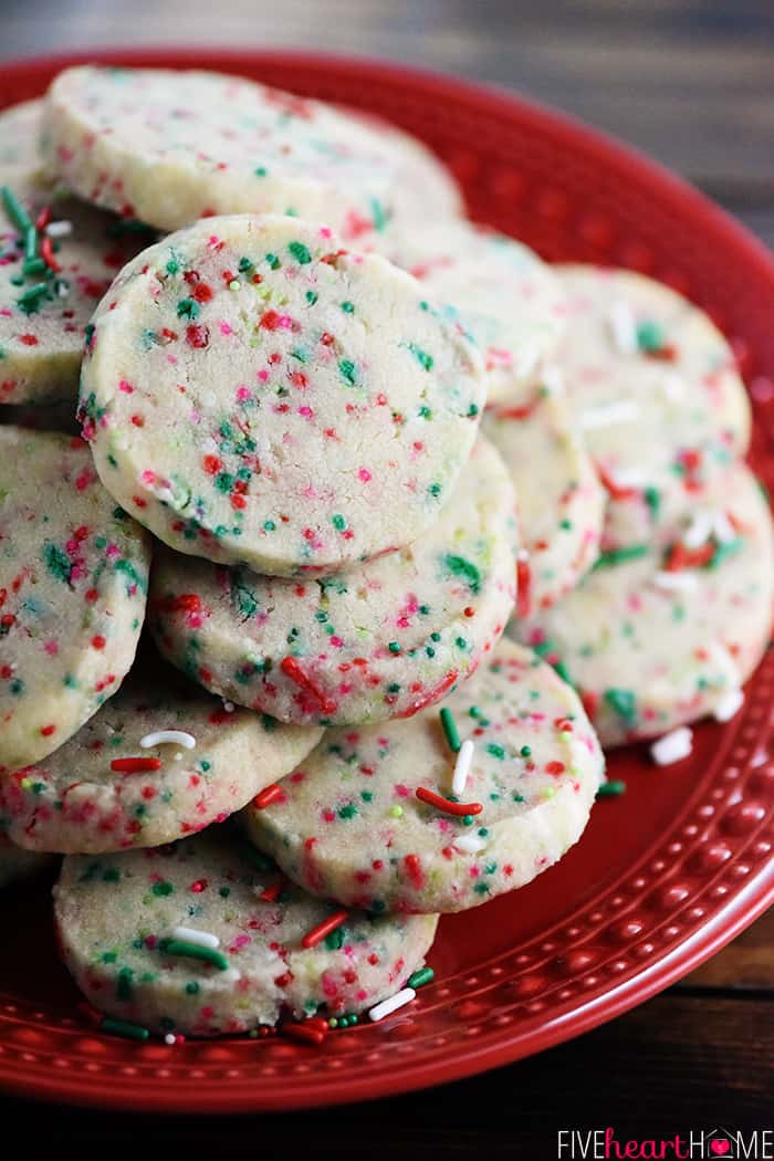 Christmas Shortbread Cookies Recipe
 Easy Christmas Shortbread Cookies • FIVEheartHOME