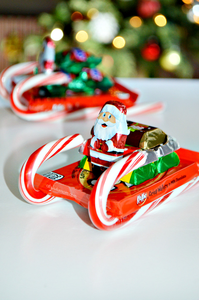 Christmas Sleigh Made Out Of Candy
 How to Make Candy Sleighs and Enjoying Holiday Candy in