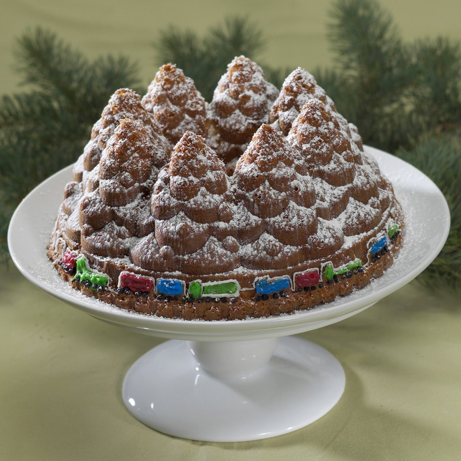 Christmas Tree Baking Pan
 Nordic Ware Bundt Bakeware Cast Aluminum Nonstick Holiday