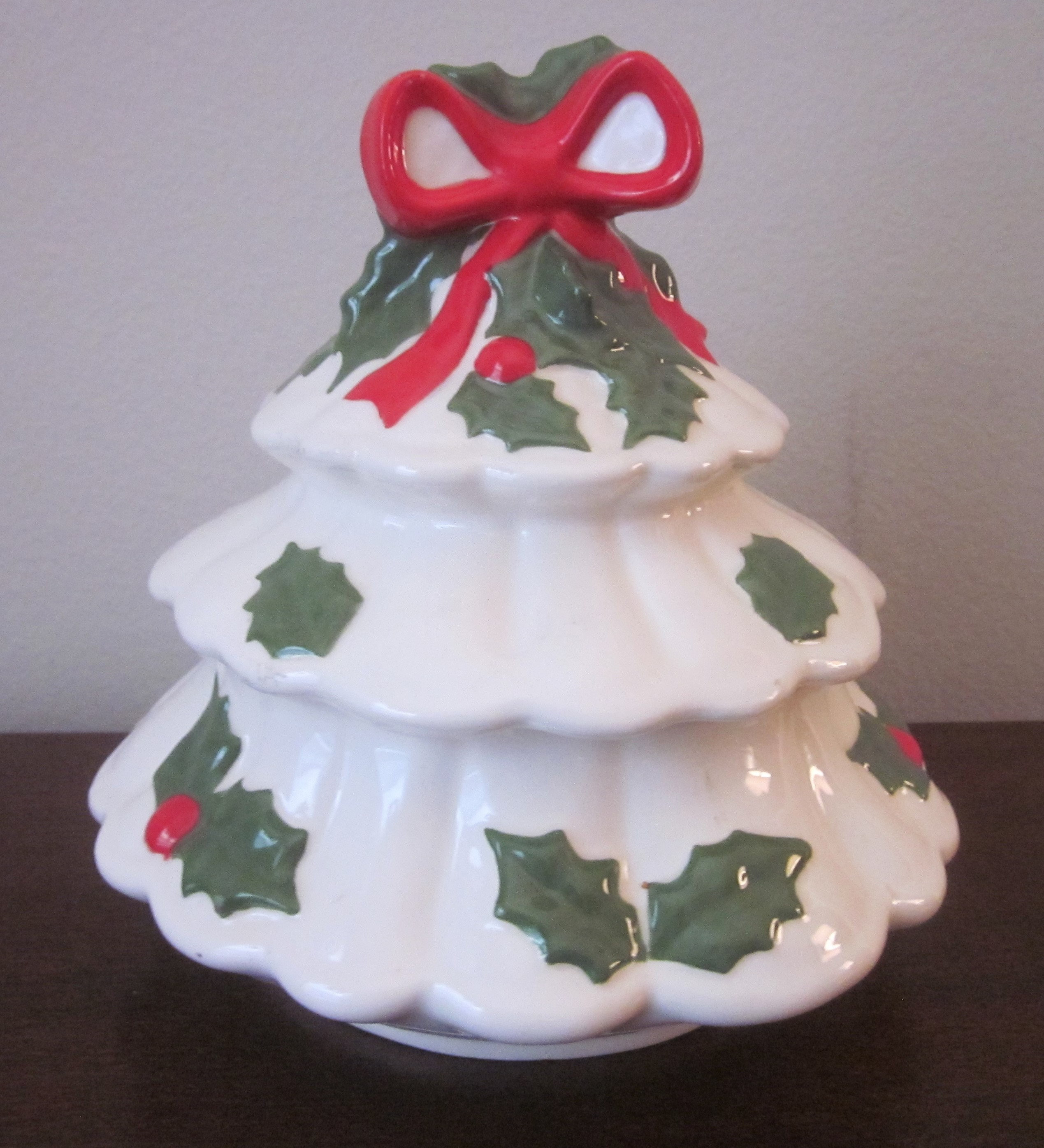 Christmas Tree Candy Dish
 Vintage Christmas Tree Candy Dish with Lid White Holly