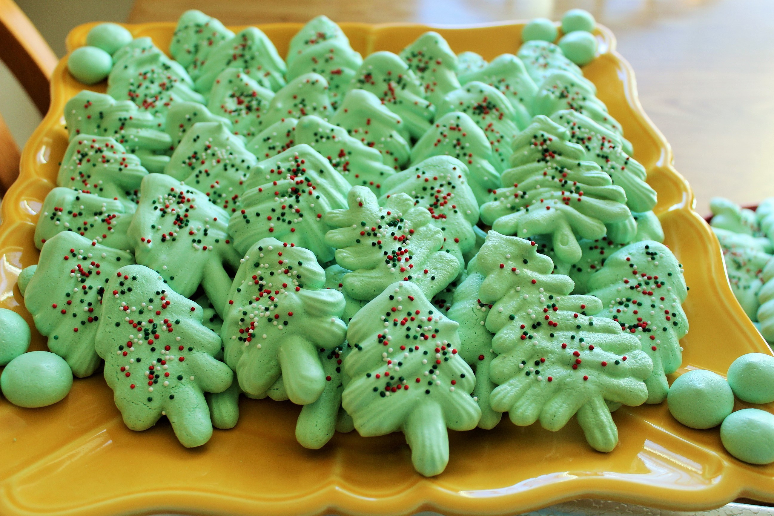 Christmas Tree Meringue Cookies
 O Christmas Tree Meringue Cookies