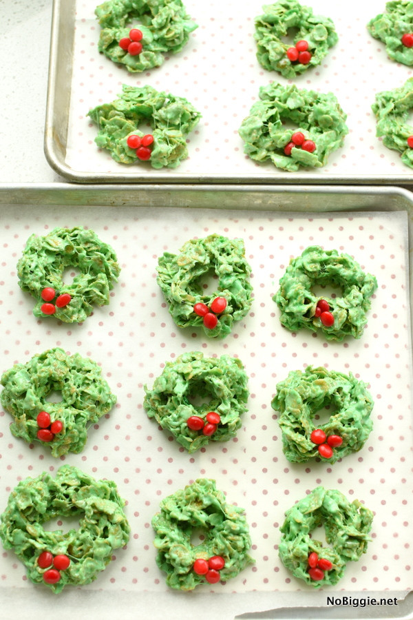 Cornflake Christmas Wreath Cookies With Corn Syrup
 Christmas Cornflake Wreath Cookies