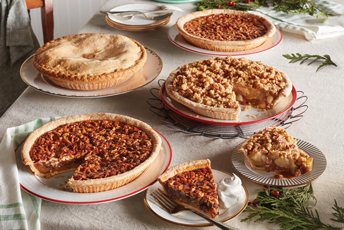 Cracker Barrel Pies For Thanksgiving
 Cracker Barrel Old Country Store Prepares to Serve