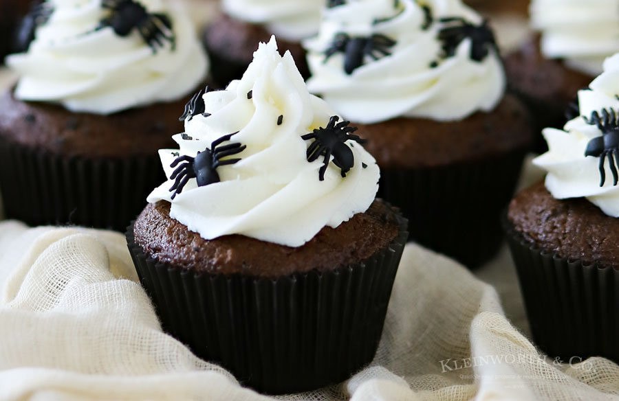 Creepy Halloween Cupcakes
 Creepy Halloween Spider Cupcakes Kleinworth & Co